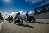 donington-no-limits-trackday;donington-park-photographs;donington-trackday-photographs;no-limits-trackdays;peter-wileman-photography;trackday-digital-images;trackday-photos